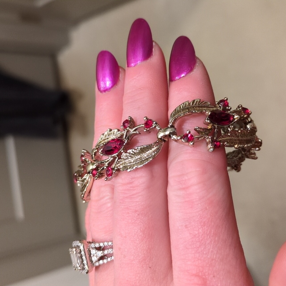 Vintage 1950s Coro bracelet